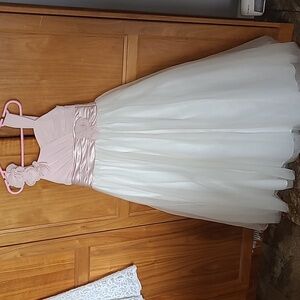 Beautiful flower girl dress